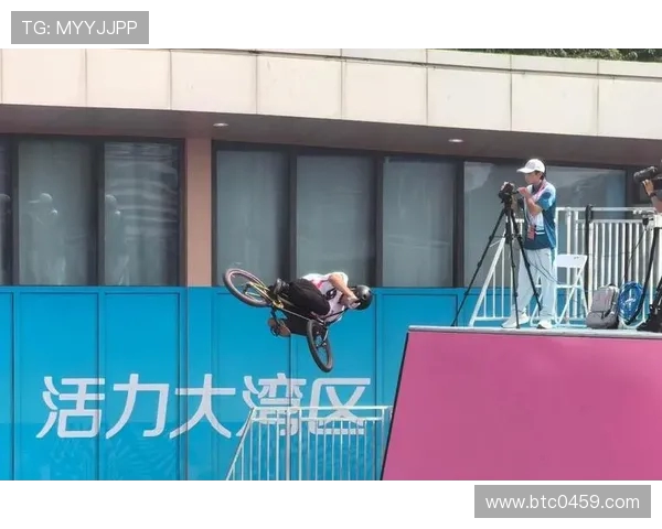 十五运自由式小轮车决赛深汕收官 诞生三枚里程碑奖牌