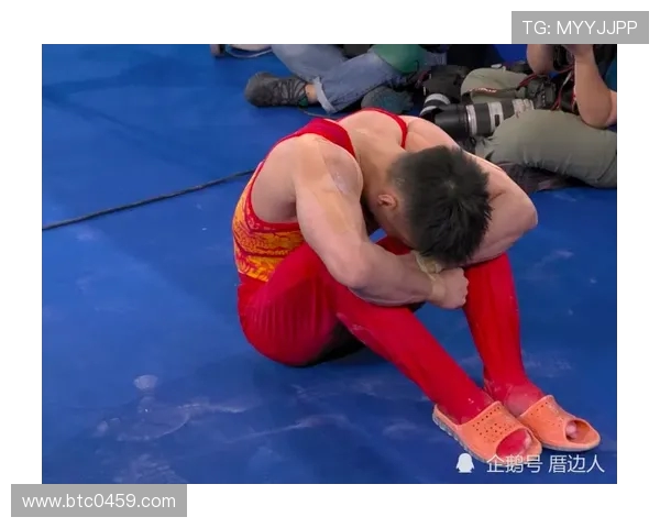 天津跨栏新星吴安琪创 PB 摘银！网友惊呼：这颜值和实力像极了国际名将(1)